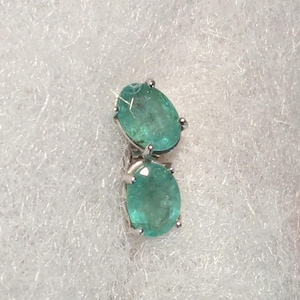 14k Natural Columbian Emerald earrings