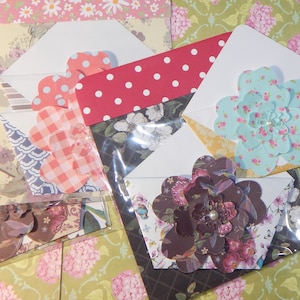 Flower Pockets pk 2 (Small) - Embellishments /  Scrapbooking/Papercrafts/Journal/Card making/ Happy Mail