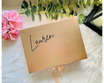 Personalised Rose Gold Magnetic Gift Box MEDIUM with Ribbon for Bridesmaids, bridesmaid proposal gift box