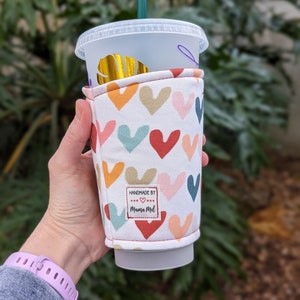 Valentine Hearts Drink Cozy, Iced Coffee Sleeve, Coffee Cozie, Iced Coffee Cozy, Cozy for Coffee, Gift for Coffee Lover, Modern Hearts gift