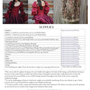 K&ouml;nnte beinhalten: Mehrere Bilder eines bordeauxroten und schwarzen Korsettkleides mit einem geschichteten Rock und Puff&auml;rmeln. Das Kleid wird auf einer Schaufensterpuppe und von einem Model getragen. Das Bild enth&auml;lt auch eine Liste der ben&ouml;tigten Materialien.