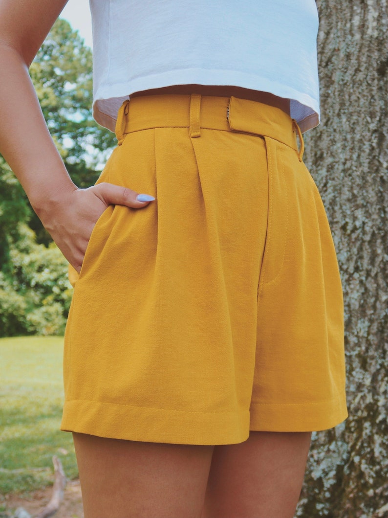 Wide Pleated Shorts High Waisted Digital PDF Sewing Pattern // US Size 00-14 // Instant Download with 4 Printable Sizes image 4