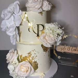 Wedding Cake Topper, Double Initial Wedding Cake Charm, Personalised Custom Acrylic Cake Charm Topper, Gold Wedding Cake Topper