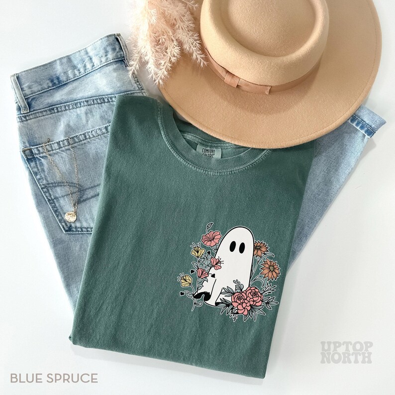 Comfort Colors® Summerween Shirt, Halloween Floral Ghost Shirt, Cottagecore Ghost Tee, Cute Halloween Shirt bild 6