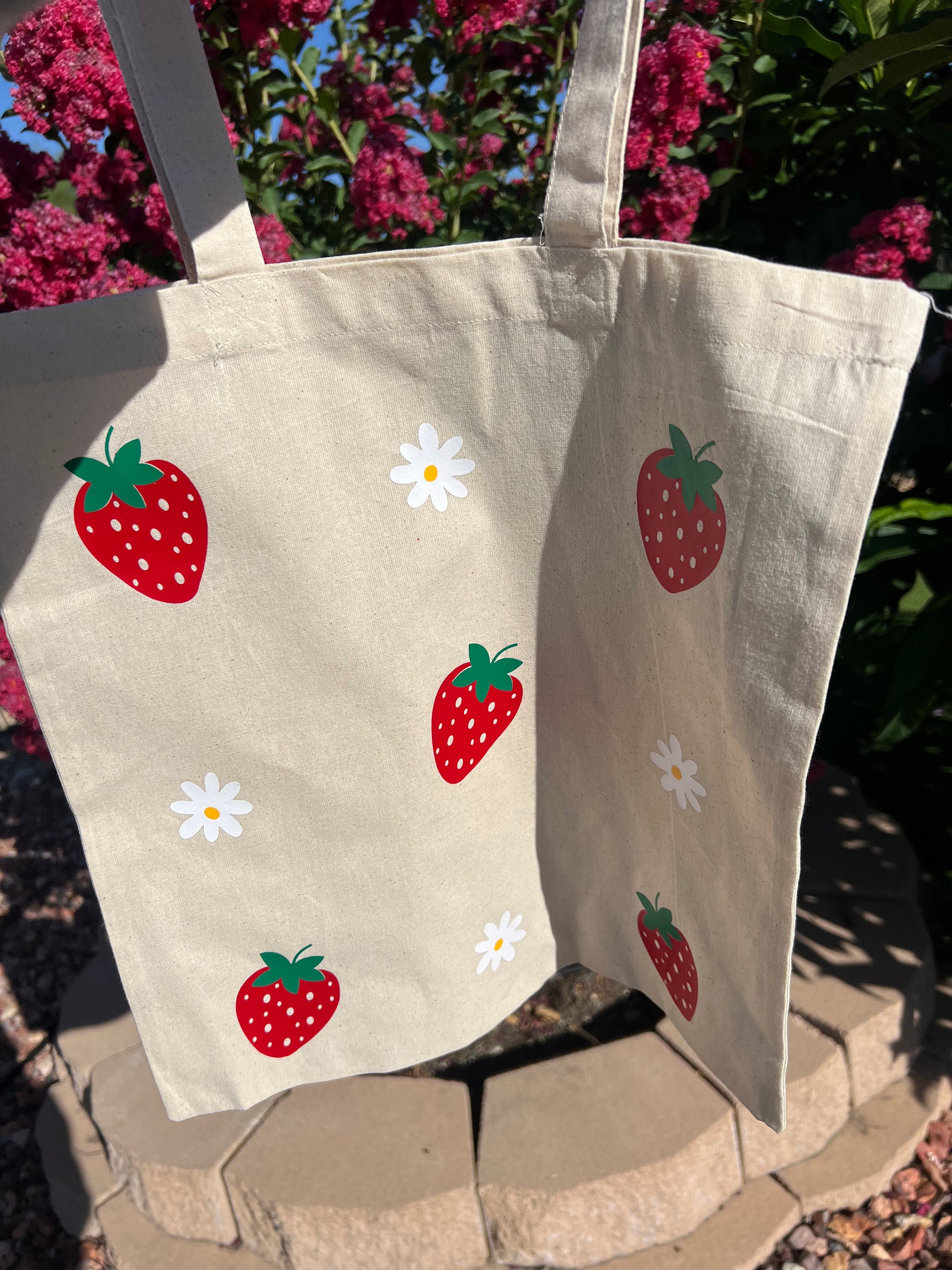 Strawberry Tote Bag, Trendy Canvas Tote Bag, Tote Bag Women ...