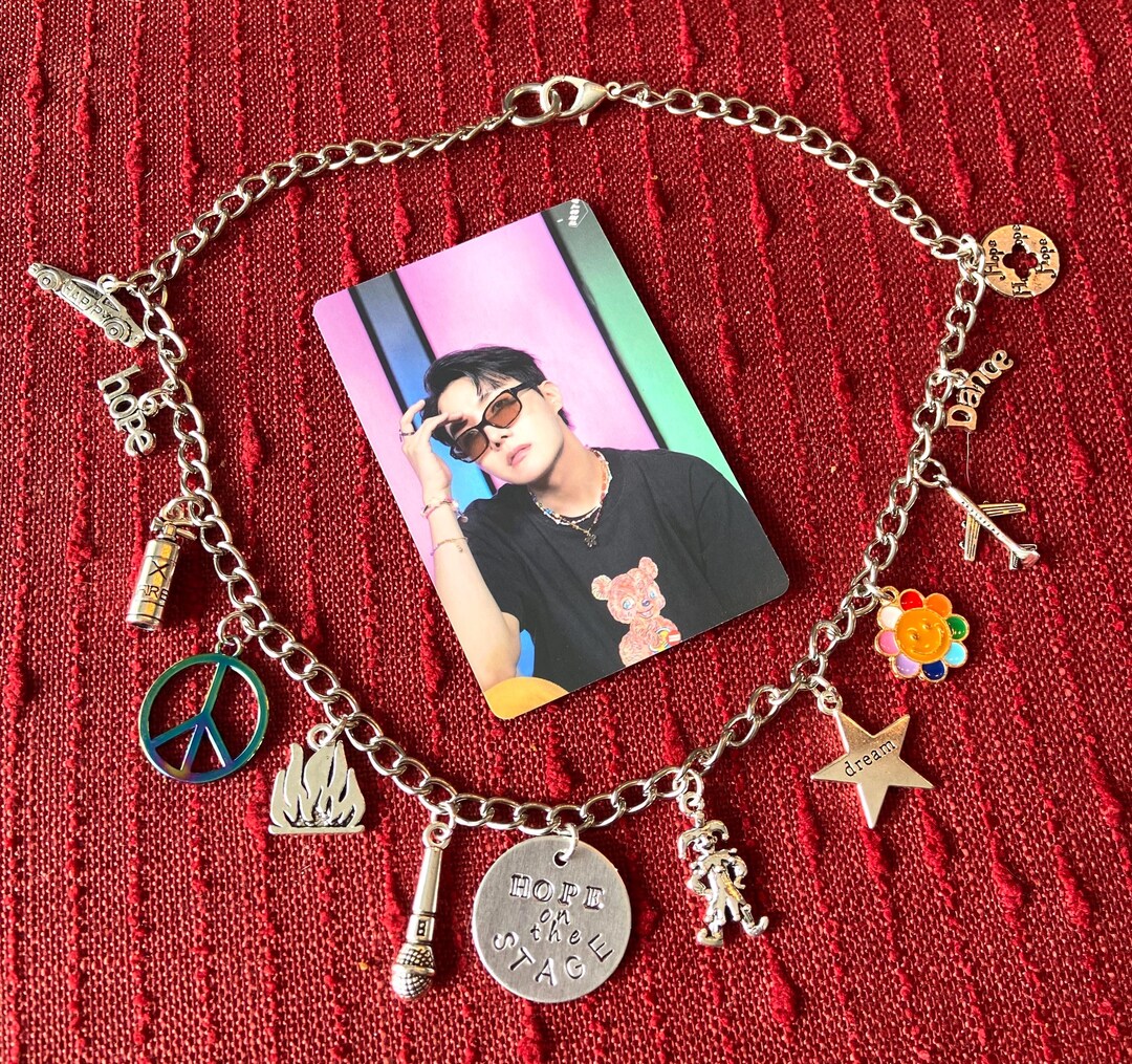HOPE on the STAGEをイメージしたチャームネックレス！ - Etsy 日本