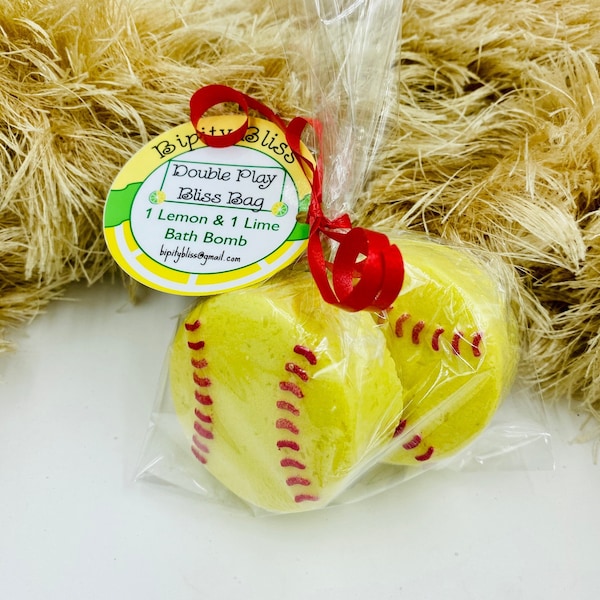 Softball Bath Bomb gift set - Homemade sports Bath Fizzies for softball players, teams and moms - Customized Team Tag