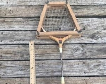 Ancienne raquette de tennis en bois Bancroft Contender