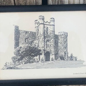 Vintage 5X7 Print of London&#39;s Court House in Black Frame