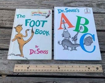 Set 2 Vintage Dr. Seuss Books