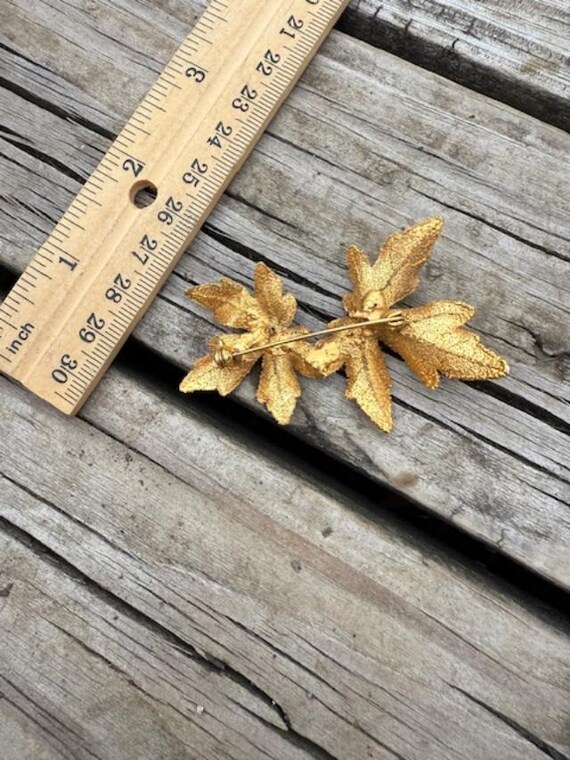 Vintage Gold Dipped Leaf Pin/Brooch - image 2
