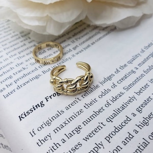 Cuban Link Ring, Cuban Chain Ring, Adjustable Gold Chain Ring, 18K gold ring, Stackable chain ring, Chain link ring, Galentine's gift