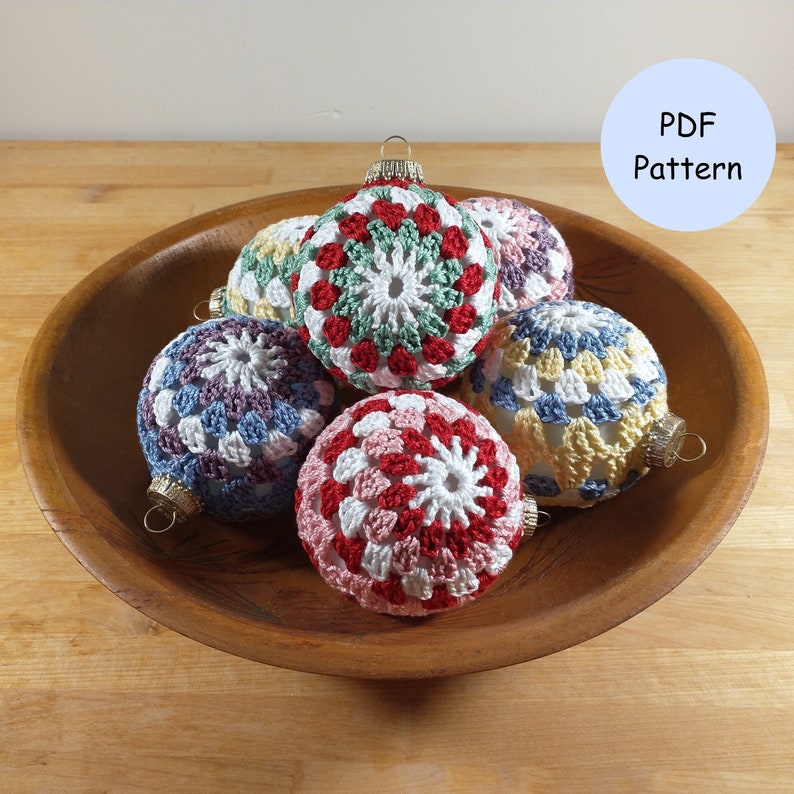 Crochet Pattern: Granny Christmas Bauble Ornament Ball image 1