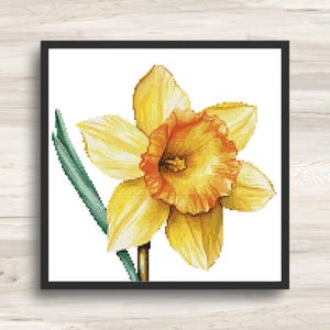 Cross Stitch Pattern: Yellow Daffodil Flower Bloom Motif 1 - PDF Instant Download