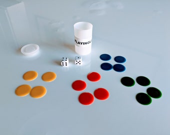 Set di gioco Ludo: tavola di vetro, fiches colorate e dadi