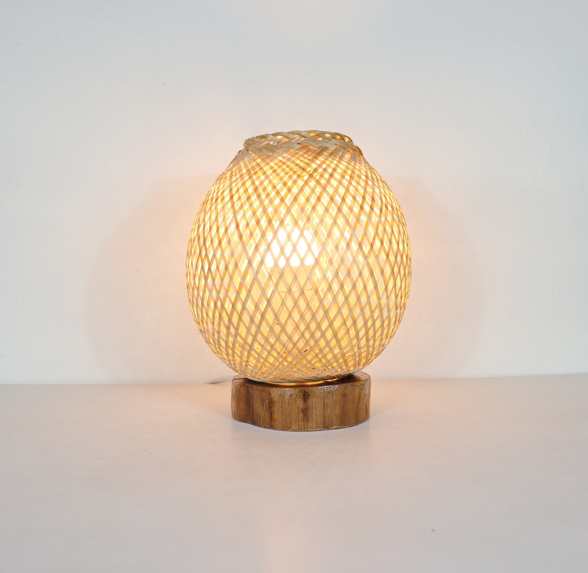 Small Bamboo Table Lamp: Unique Rustic and Boho Style - Etsy Israel