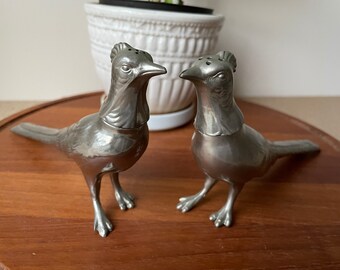 Pewter Kitchen Decor Vintage Pewter Salt and Pepper Shakers Pewter Home Decor Vintage Kitchen Decor Silver Kitchen Decor