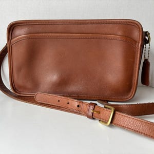 Vintage Coach British Tan 9974 Swingpack Crossbody Purse, Vintage Coach Tan Leather Bag