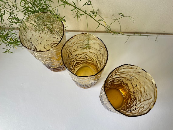 vintage Seneca driftwood crinkle textured yellow glass tumblers, drinking  glasses set