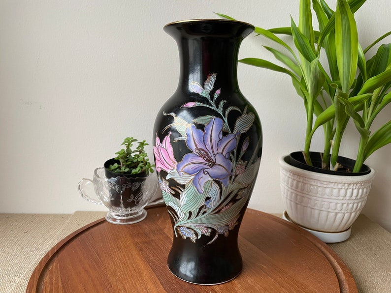 Vintage Toyo Vase with Irises Made in Macau Tall Black Etsy