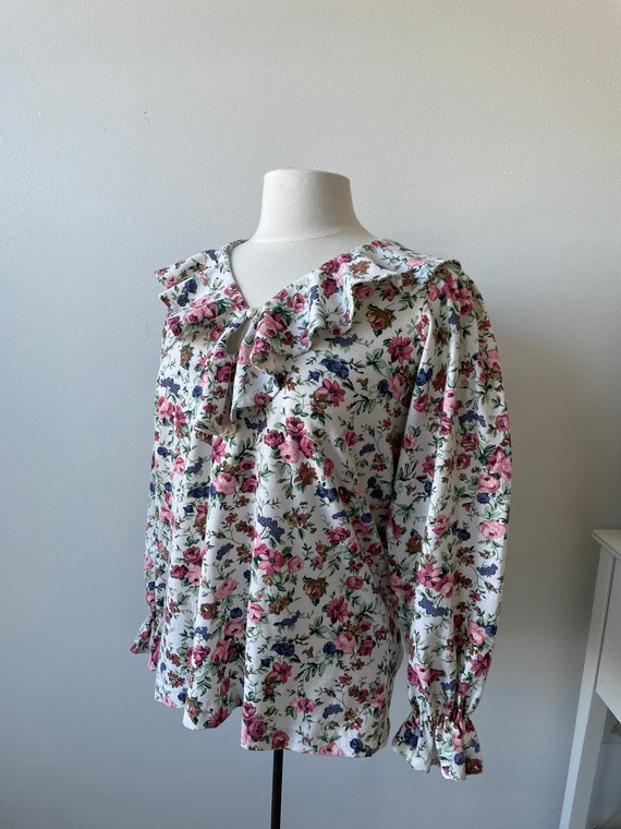 vintage 90s frilly ruffled floral print blouse 19… - image 7