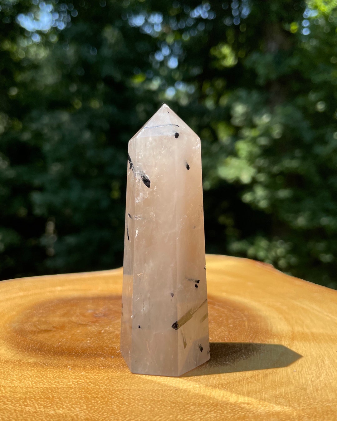 Produktbild von ITCLEYMDZV Turm Aus Natürlichem Rotem Turmalinkristall – 8-9 Cm, Deko-Stein Für Zuhause & Büro