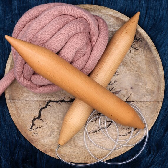 Huge knitting needles deals