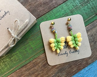 Bunch of Yellow Flowers Crochet Earrings. Flower Crochet Earrings, Cute Crochet Earrings, Crochet Earrings, Gift for friend, Birthday Gift