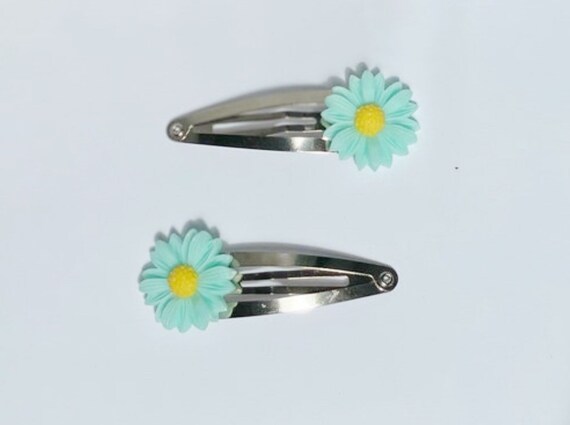 Vintage Daisy Floral Silver Painted Wide Hair Clip Vintage Vtg Silver Tone Daisy Flower Power Hair Barrette  main image 3