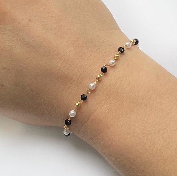 Elegant Gold Plated Beaded Chain Bracelet With Black and  display picture 1