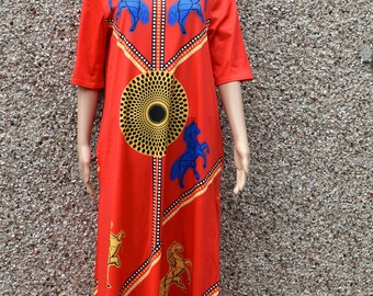 Vestido de lunares con caballos y círculos • Estampados africanos • Vestido estampado • Vestido largo • Tallas grandes • ComfortaWear
