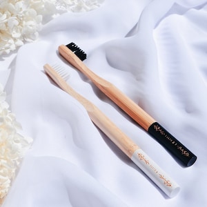 BAMBOO Brush {White/Black}