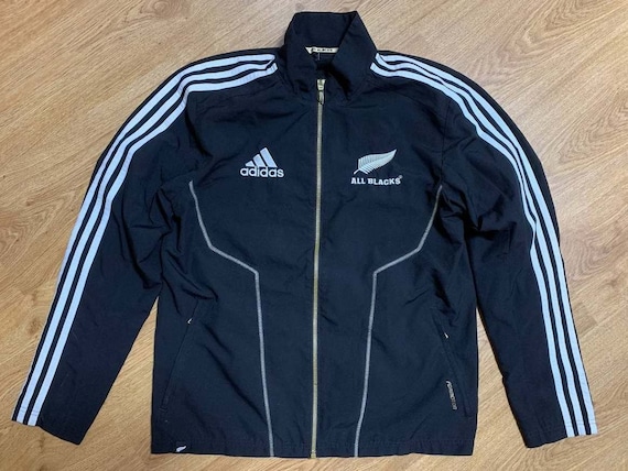 all blacks tracksuit top