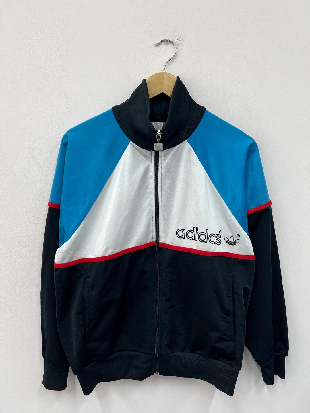 90's adidas track jacket トラックジャケット USED【 adidas 】90sトラックジャケット（デサント製）／LADIES