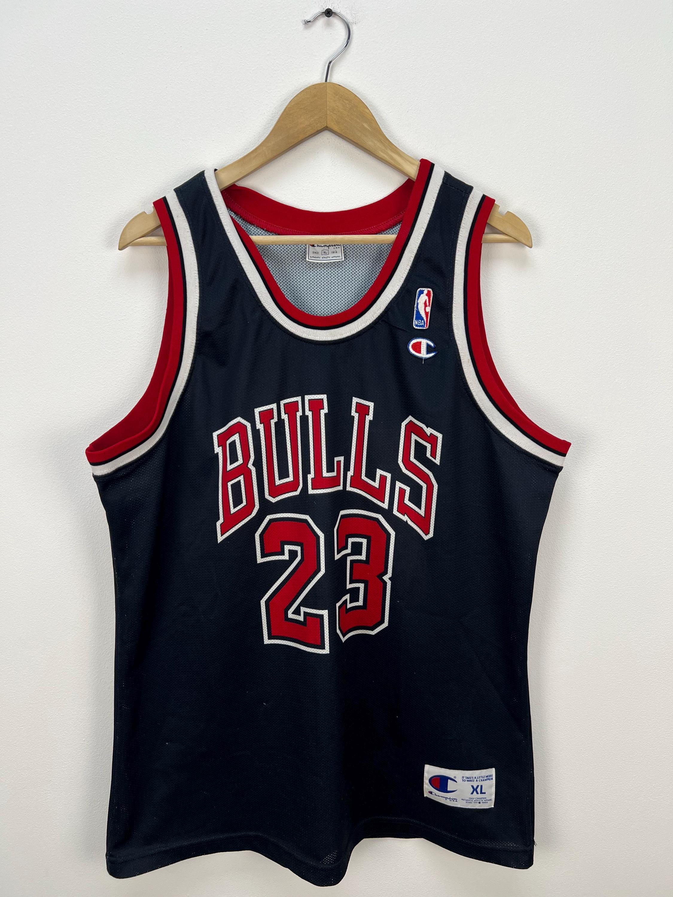 ヴィンテージ シカゴ ブルズ ジョーダン #23 チャンピオン NBA