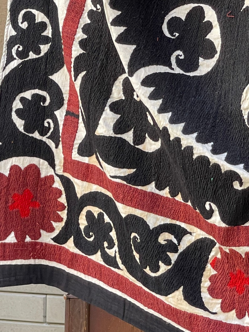 Uzbek Vintage Handmade Embroidery Sam 365 father day gifts SUZANI Robe