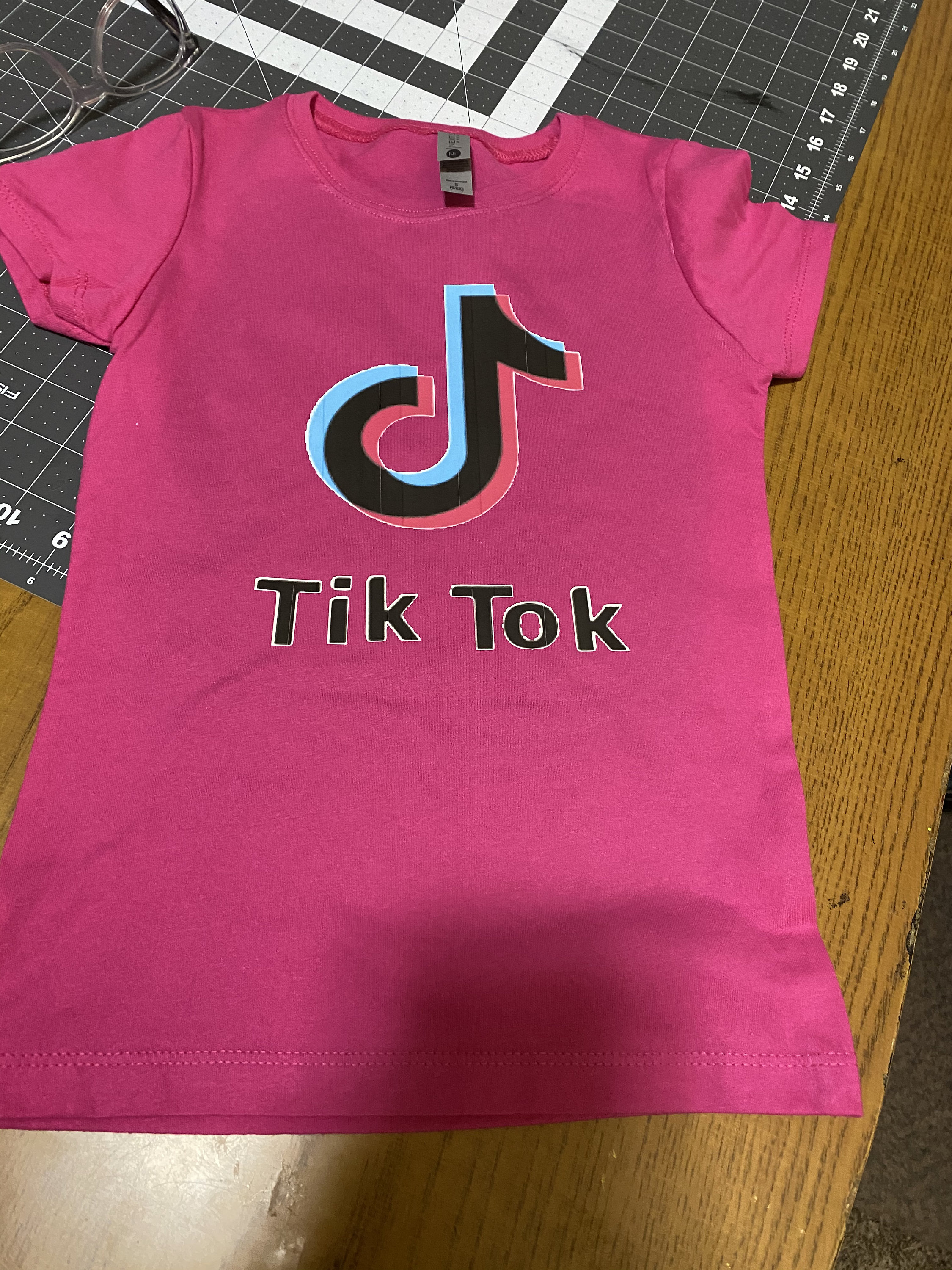 custom made tee shirts online