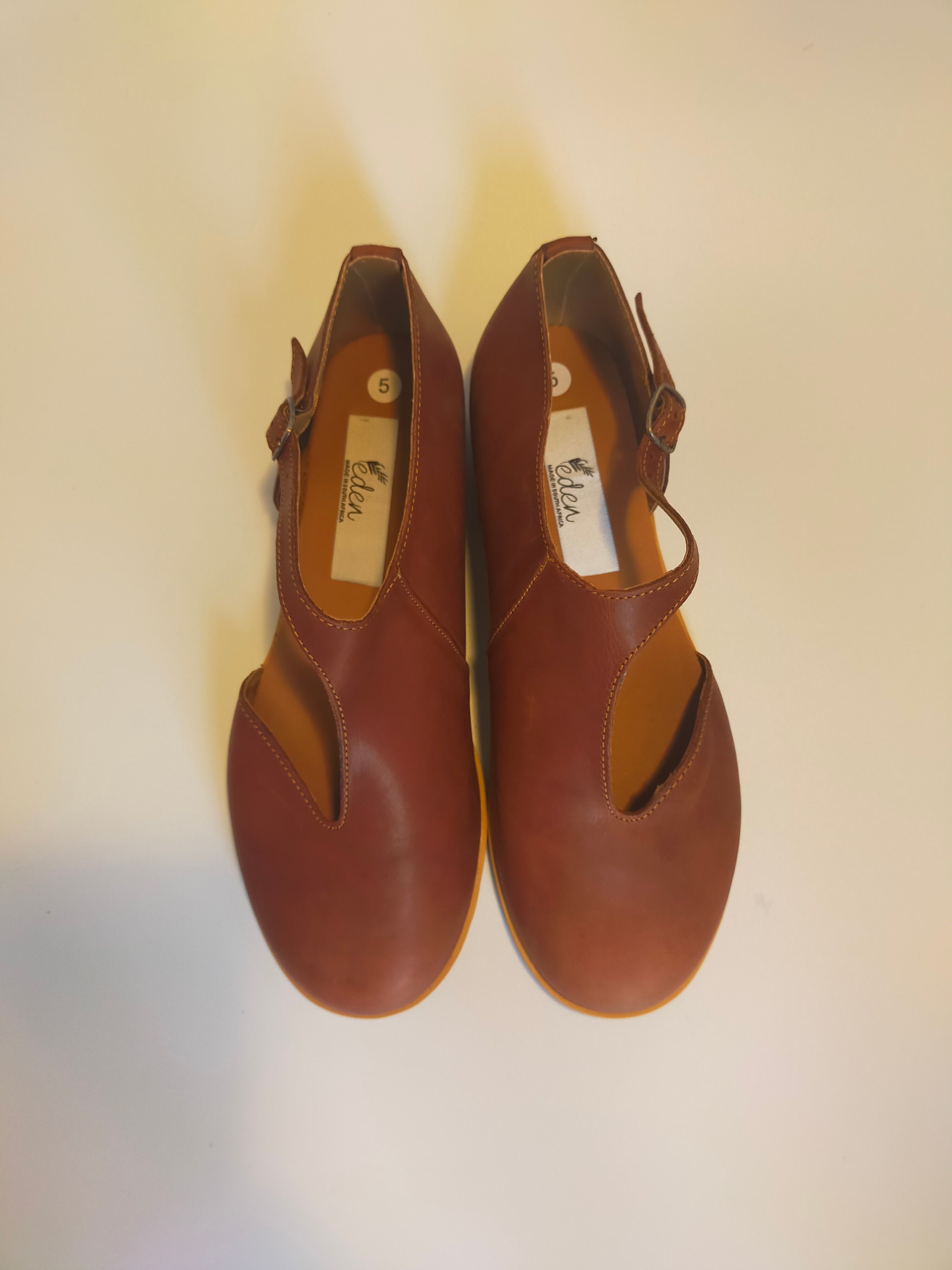 ARTISAN Limited Edition Cut Out Shoes Eden Footwear Made in