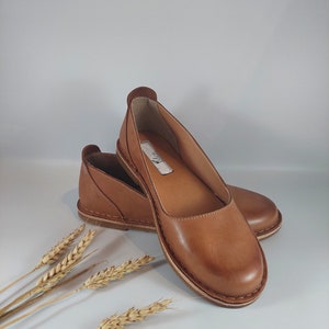 ARTISAN Pumps, Eden Footwear, Made in South Africa, Ladies, Genuine Leather, Cognac