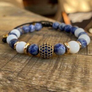 Unisex beaded bracelet, multicolor bracelet, blue bracelet, white bracelet, gift for him, gift for her, blue cz bracelet, handmade bracelet