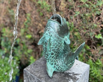 Fontaine à Poissons Sauteurs en Bronze - Statue de jardin - Décoration de jardin - Etang - 23x19x29cm - 4Kg