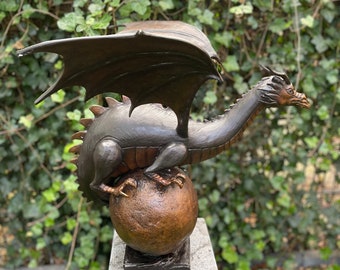 Very beautiful bronze sculpture of a dragon - Garden statue - Garden decoration -55x50x55cm