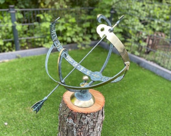 Bronze Sundial - Garden statues - Bronze statue - 45x55x40cm