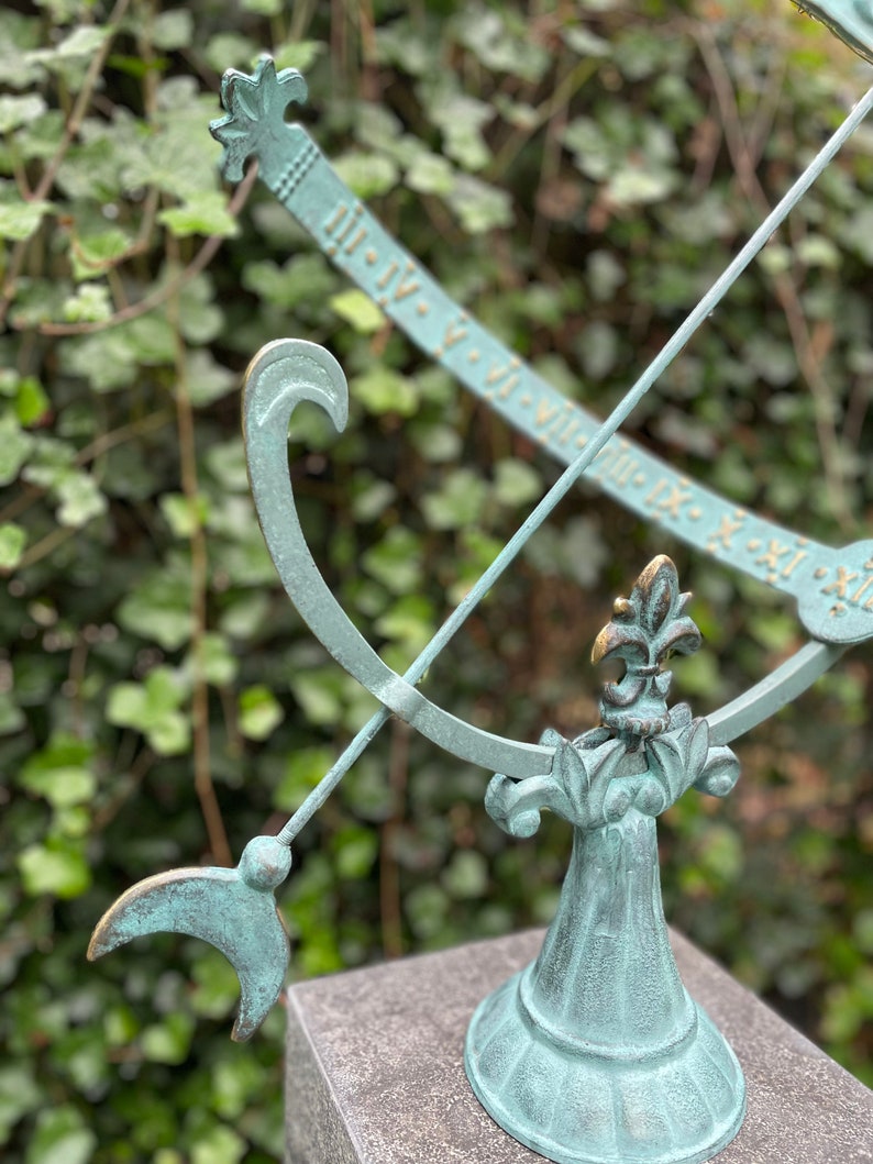 Bronze Sundial Garden Statue Garden Decoration 60x45x50 Etsy