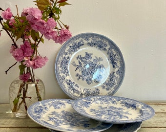 4 Mismatched Blue & White Asiatic Pheasants Plates JKL, Vintage Wall Plates, Wall Display, Feature Wall, Vintage Plates