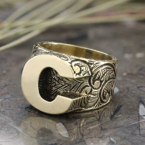 Anillo de letras de plata de ley 925, anillo de letras C, anillo inicial de la A a la Z, anillo del alfabeto del monograma de plata, anillo de letras en negrita de diseño celta plateado
