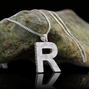 Colgante de letra R de plata esterlina, colgante de letra de plata de diseño personalizado, collar tipo alfabeto de plata, collar de letras de plata alfabeto en negrita,