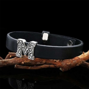 Pulsera de carta M de monograma, pulsera de letra M, pulsera de cuero inicial M, pulsera de carta hecha a mano de diseño especial, regalo de San Valentín,