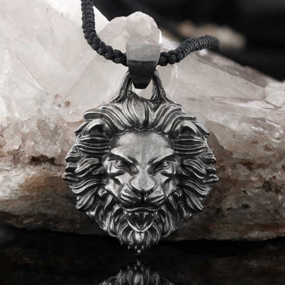 Lion Pendant 