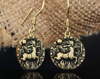 Pendientes de plata de ley con el signo zodiacal Sagitario – Joyería del horóscopo
